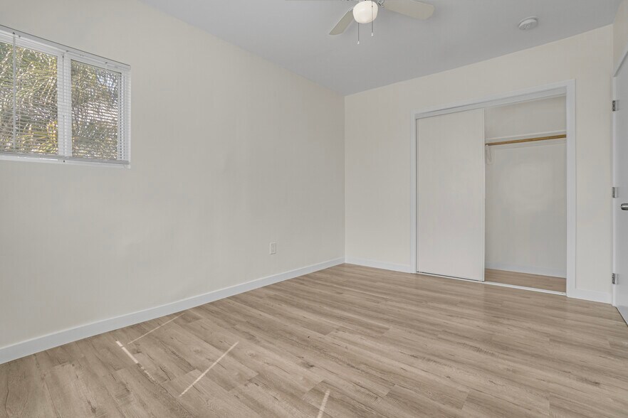 More Photos Of 11513 Berendo Ave, Los Angeles Multifamily For Sale