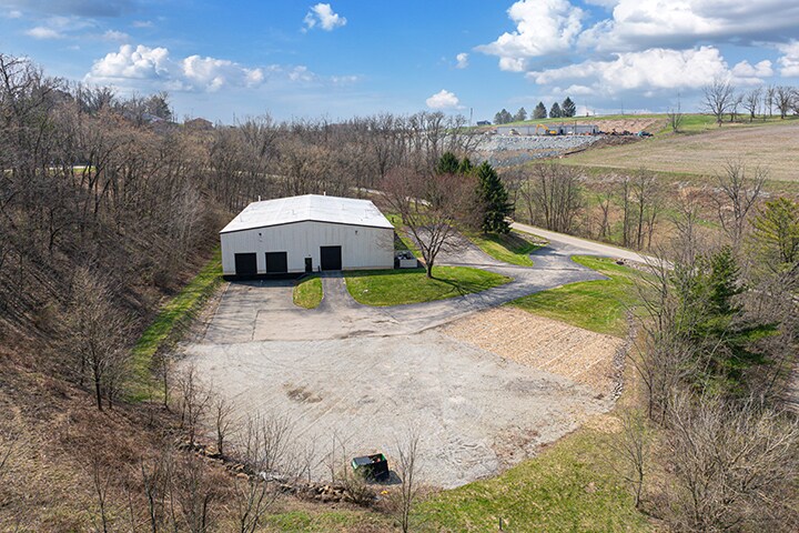 More Photos Of 101 Technology Ln, Murrysville Warehouse For Sale