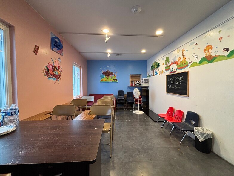 More Photos Of 292-294 Medford Ave, Patchogue Office For Lease
