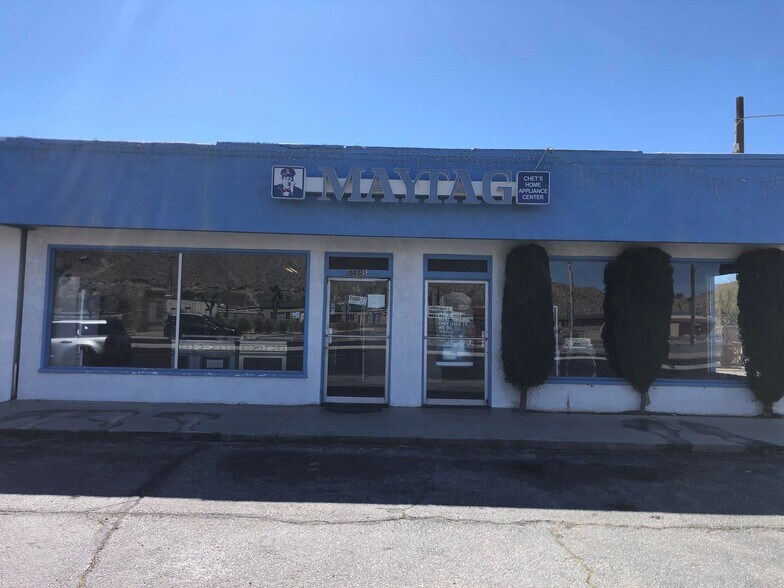 More Photos Of 55985 29 Palms Hwy, Yucca Valley Convenience Store For Sale