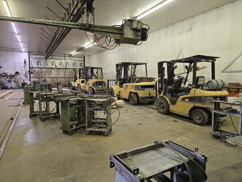 More Photos Of 2800 Horner ct, Fairbanks Industrial For Sale