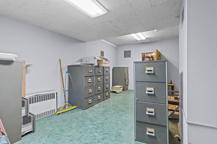 More Photos Of 89 Main St, Little Falls Bank For Lease