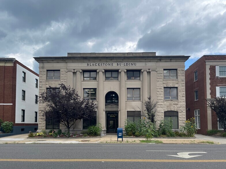 More Photos Of 1527 Franklin Ave, Mineola Office For Lease