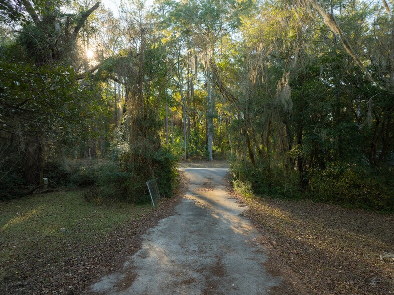 More Photos Of 1007 May River Rd, Bluffton Land For Sale