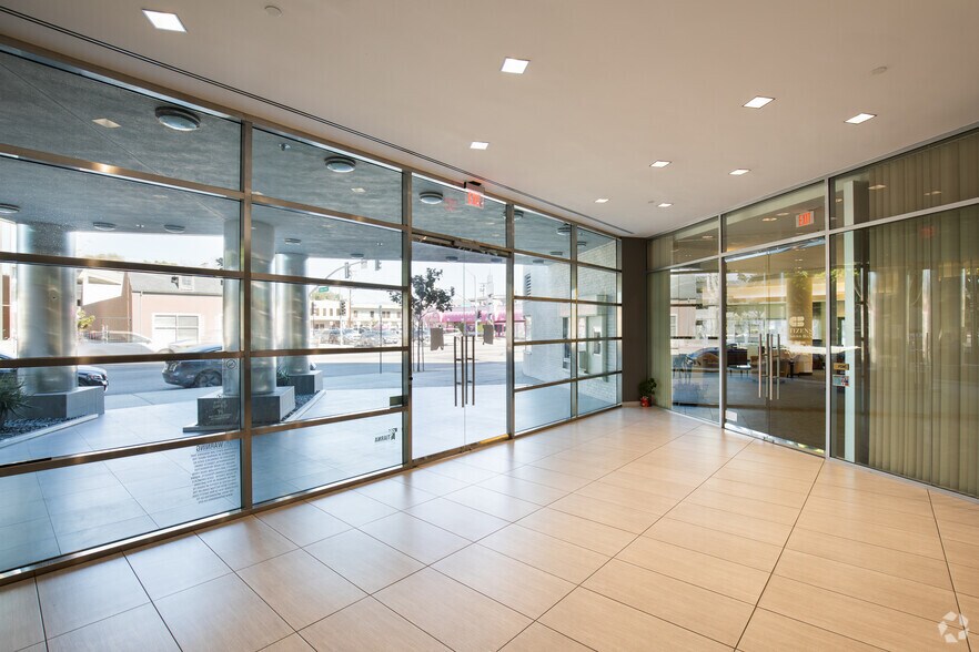 More Photos Of 4100 W Alameda Ave, Burbank Coworking Space