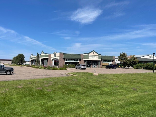 More Photos Of 4 Enterprise Ave NE, Isanti Freestanding For Lease