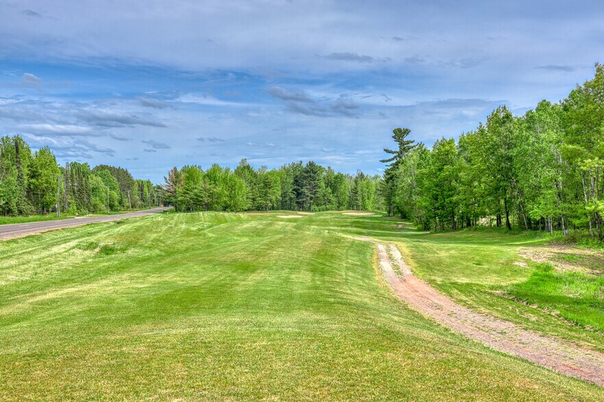 More Photos Of 950 County Highway C, Washburn Golf Course Driving Range For Sale