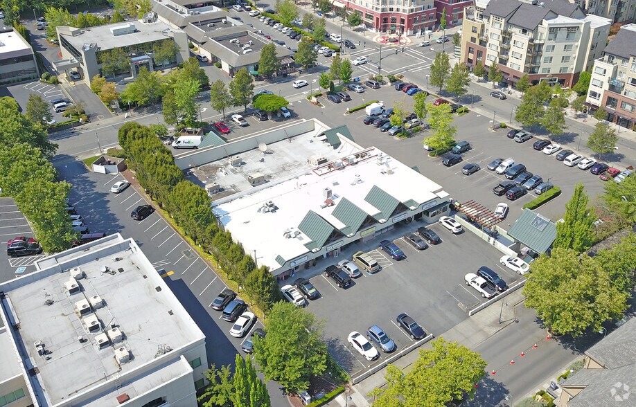 More Photos Of 7707-7711 SE 27th St, Mercer Island General Retail For Lease