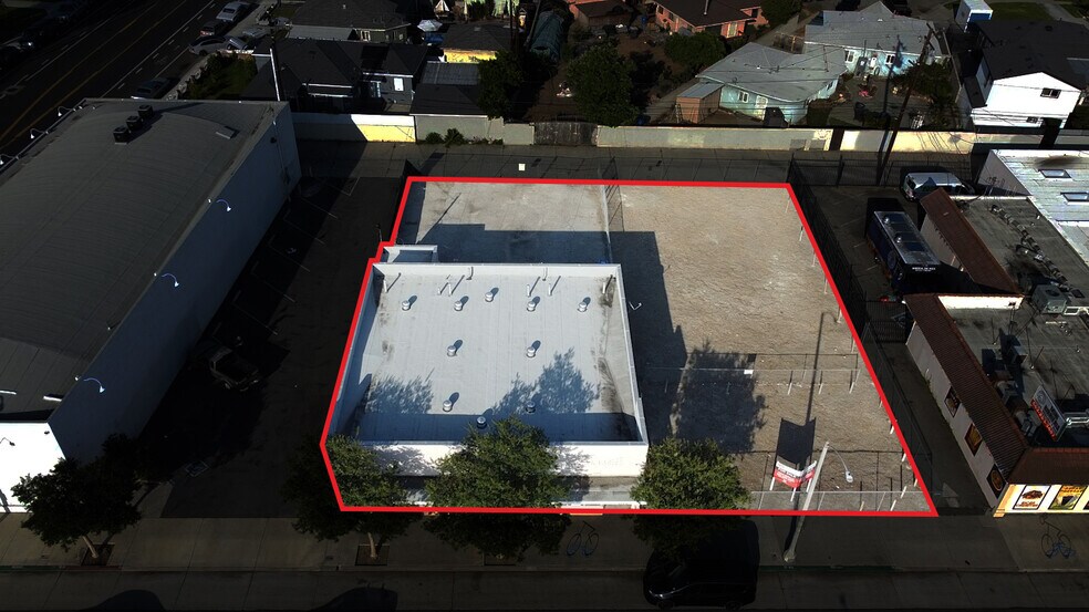 More Photos Of 6184 Atlantic Ave, Long Beach Storefront For Sale