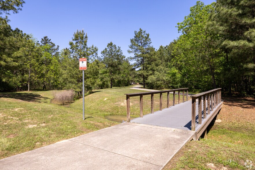More Photos Of 0 Deison Park Dr, Conroe Land For Sale
