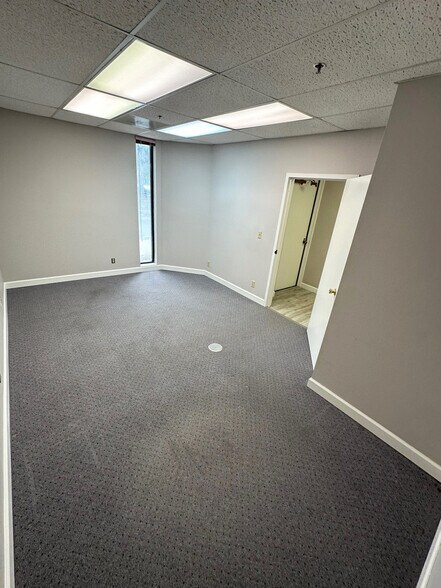 More Photos Of 13005 Southern Blvd, Loxahatchee Medical For Sale