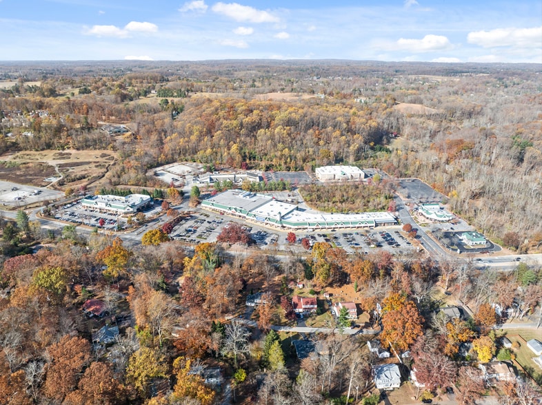 More Photos Of 4855 West Chester Pike, Newtown Square Unknown For Lease