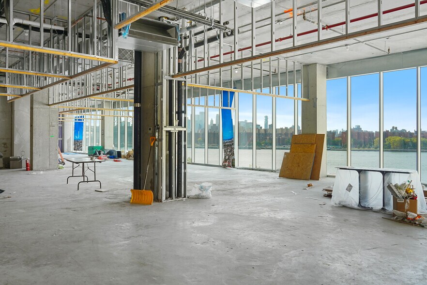 More Photos Of 200 Kent Ave, Brooklyn Office For Sale