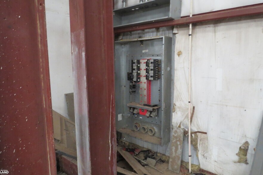 More Photos Of 1111 North Rd, Lordsburg Distribution For Sale