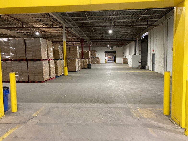 More Photos Of 345 E Weymouth Rd, Buena Manufacturing For Lease