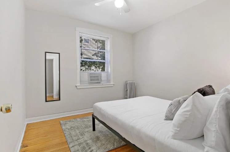 More Photos Of 1414-1424 W Devon Ave, Chicago Apartments For Sale