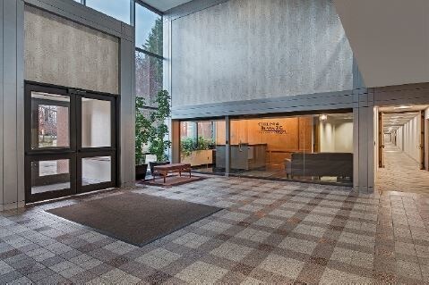 More Photos Of 31440 Northwestern Hwy, Farmington Hills Office For Lease