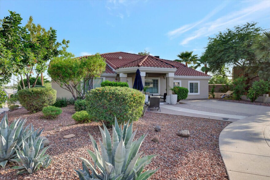 More Photos Of 15825 N 19th Pl, Phoenix Assisted Living For Sale