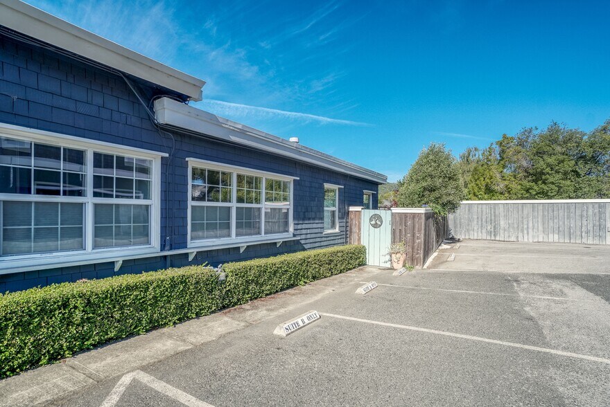 More Photos Of 125-131 Camino Alto, Mill Valley Office For Lease