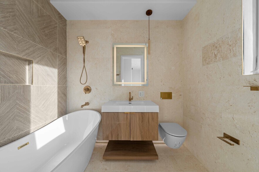 More Photos Of 41 Summit St, Brooklyn Apartments For Sale