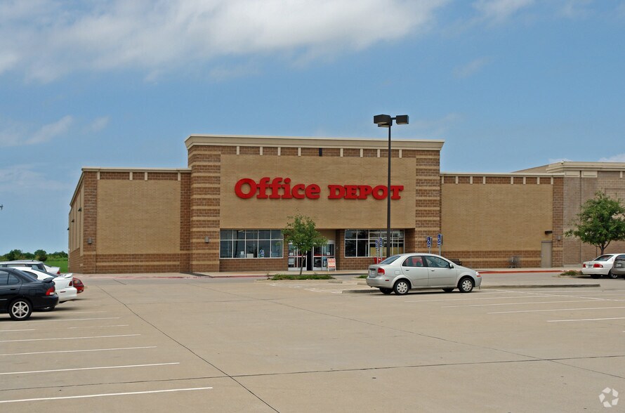 More Photos Of 5205 N Garland Ave, Garland General Retail For Sale