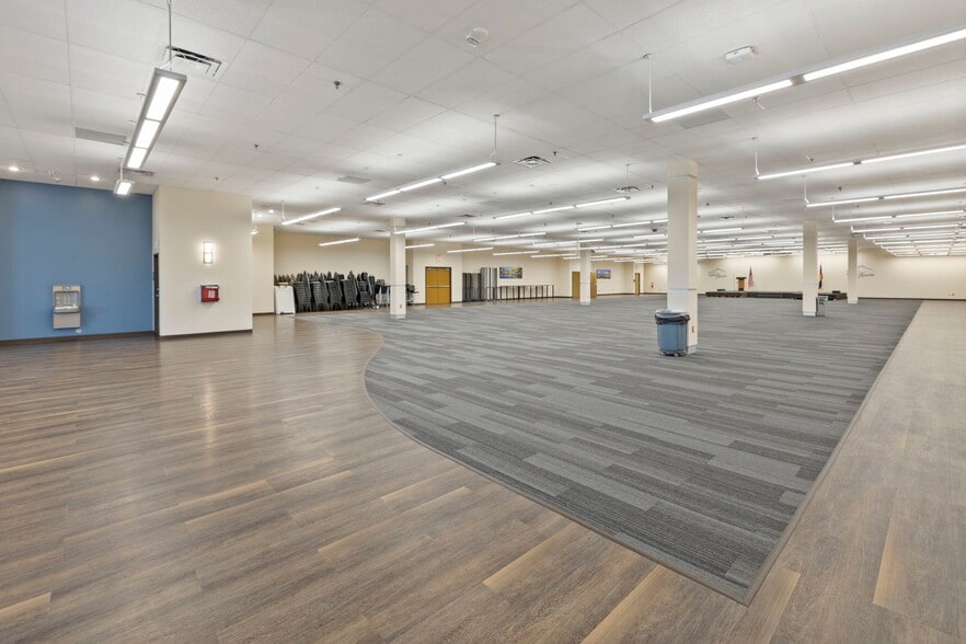 More Photos Of 6436 S Hwy 85-87, Colorado Springs General Retail For Sale