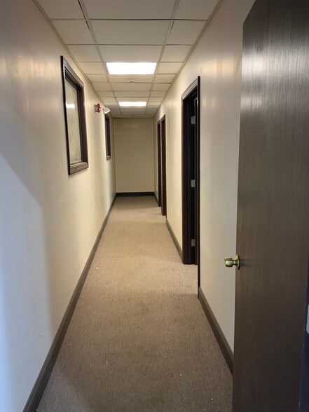 More Photos Of 129 Brookside Ave, West Warwick Manufacturing For Lease