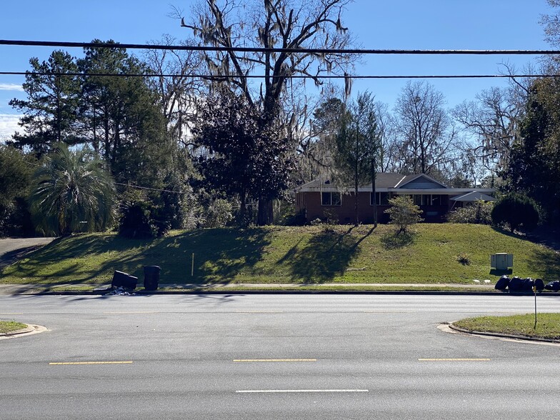 More Photos Of 1735 Mahan Dr, Tallahassee Land For Sale