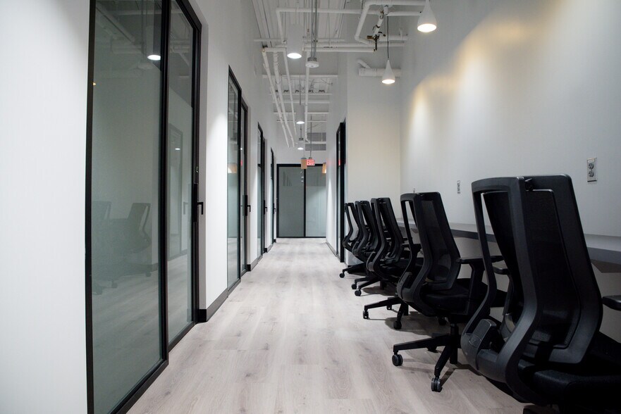 More Photos Of 5825 University Research Ct, College Park Coworking Space