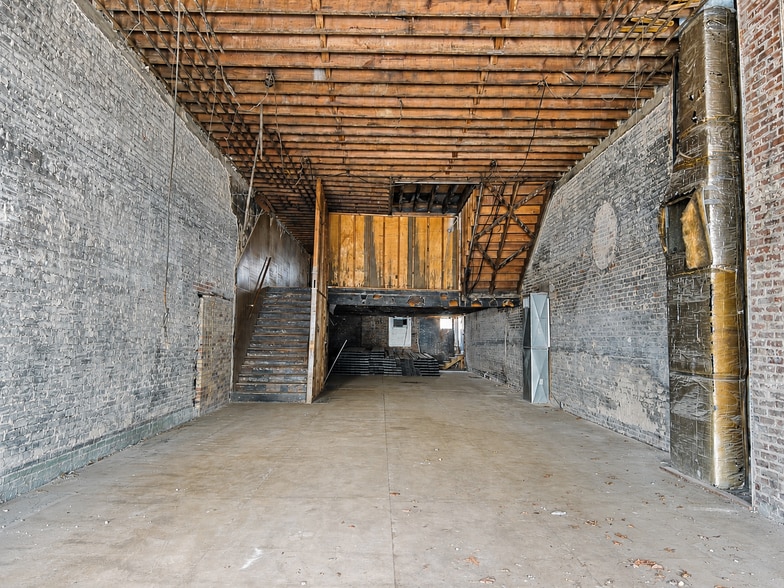 More Photos Of 212 N Liberty St, Jackson Storefront Retail Office For Sale