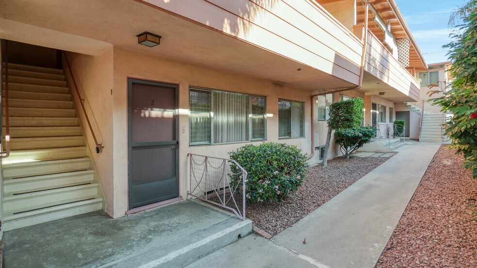 More Photos Of 3310 Keystone Ave, Los Angeles Apartments For Sale