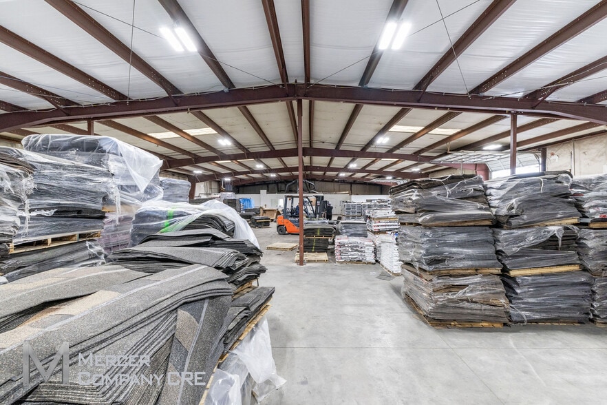 More Photos Of 2100 S I 35 Service Rd, Oklahoma City Warehouse For Lease