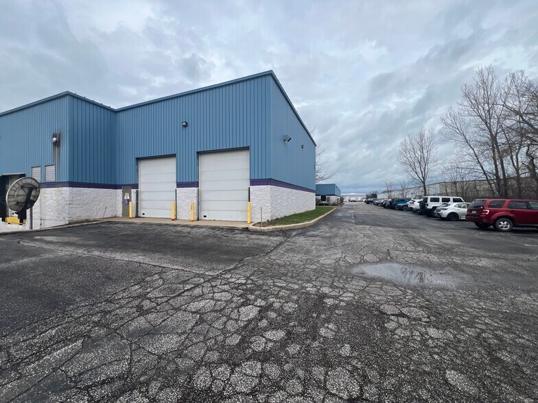 More Photos Of 3017 W 17th St, Erie Warehouse For Lease