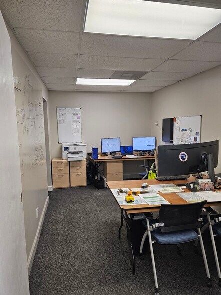 More Photos Of 3619 W Cypress St, Tampa Office For Lease