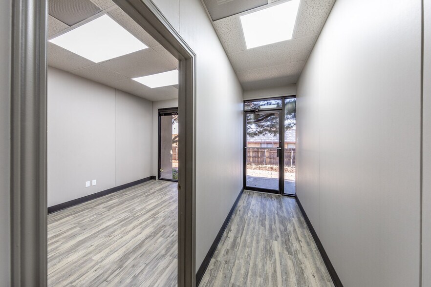 More Photos Of 4920 S Loop 289, Lubbock Office For Lease