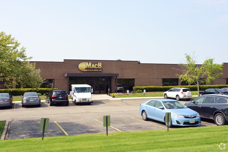 More Photos Of 4021-4029 Executive Dr, Beavercreek Office For Lease