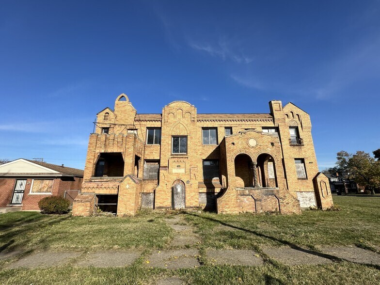 More Photos Of 13120 La Salle Blvd, Detroit Apartments For Sale