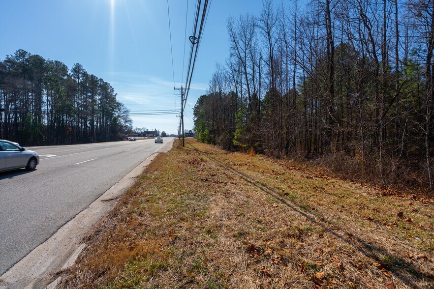More Photos Of 16800 Jefferson Davis Hwy, Colonial Heights Land For Sale