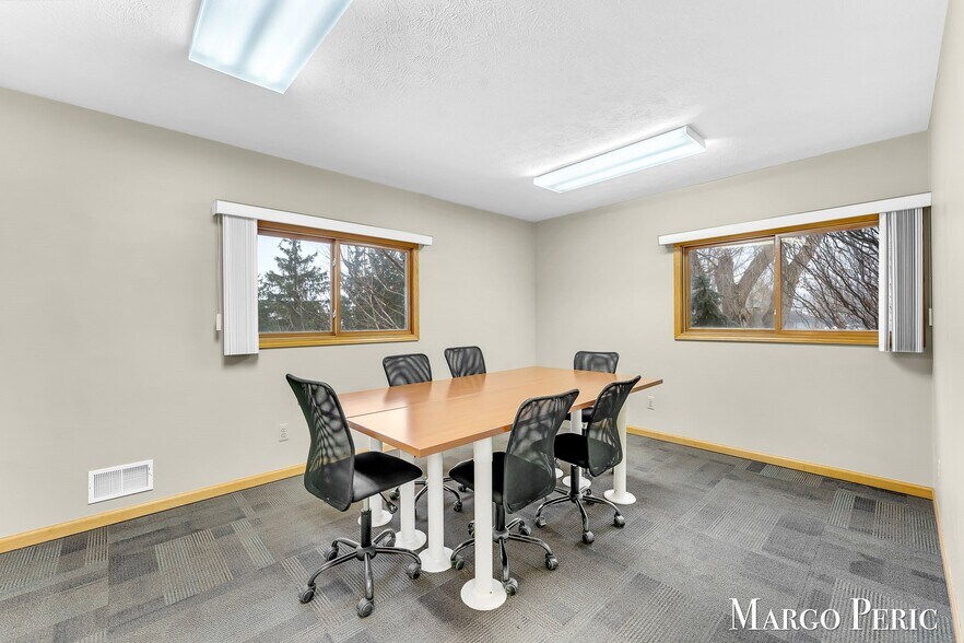 More Photos Of 7884 Eastern Ave SE, Grand Rapids Loft Creative Space For Lease