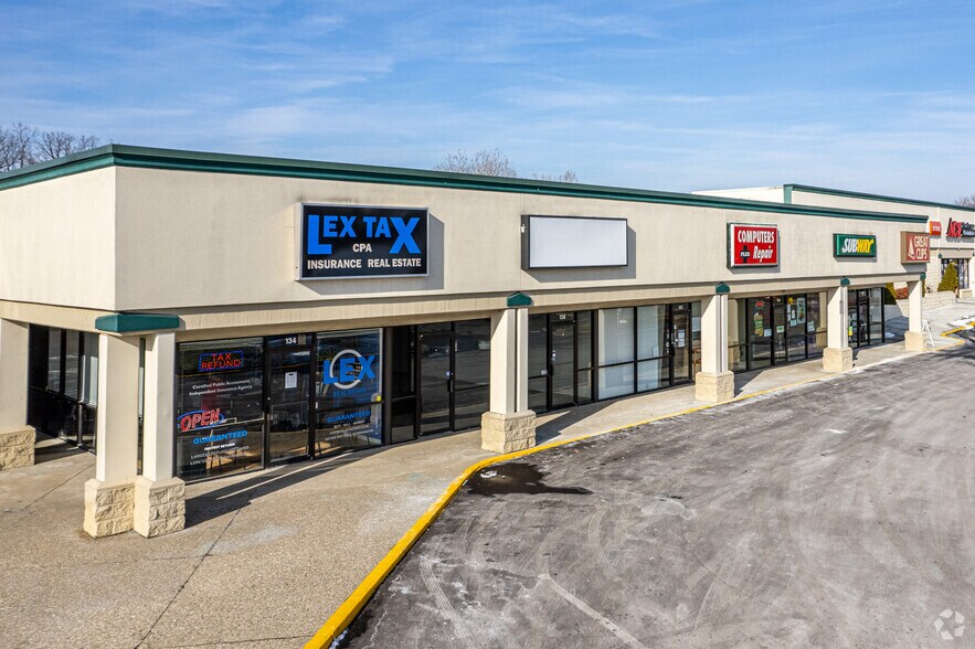 More Photos Of 3120 Pimlico Pky, Lexington Unknown For Lease