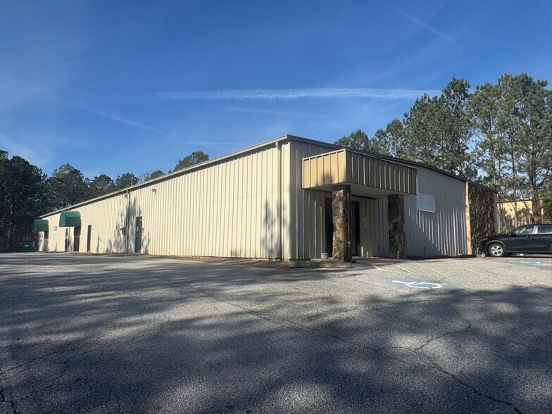 Primary Photo Of 139 Woodfield Dr, Macon-Bibb Light Distribution For Lease