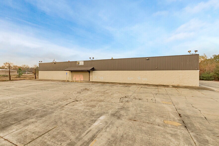 More Photos Of 3939 Choctaw Dr, Baton Rouge Freestanding For Lease
