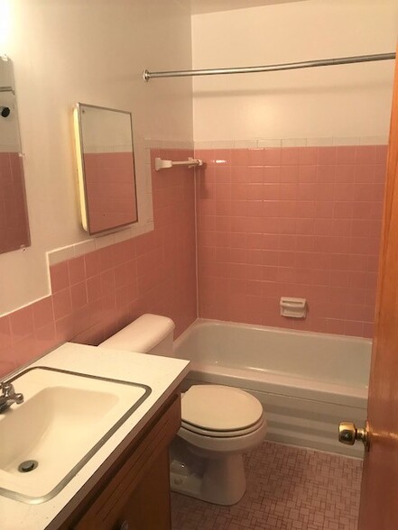 More Photos Of 2360 Noble Rd, Cleveland Heights Apartments For Sale