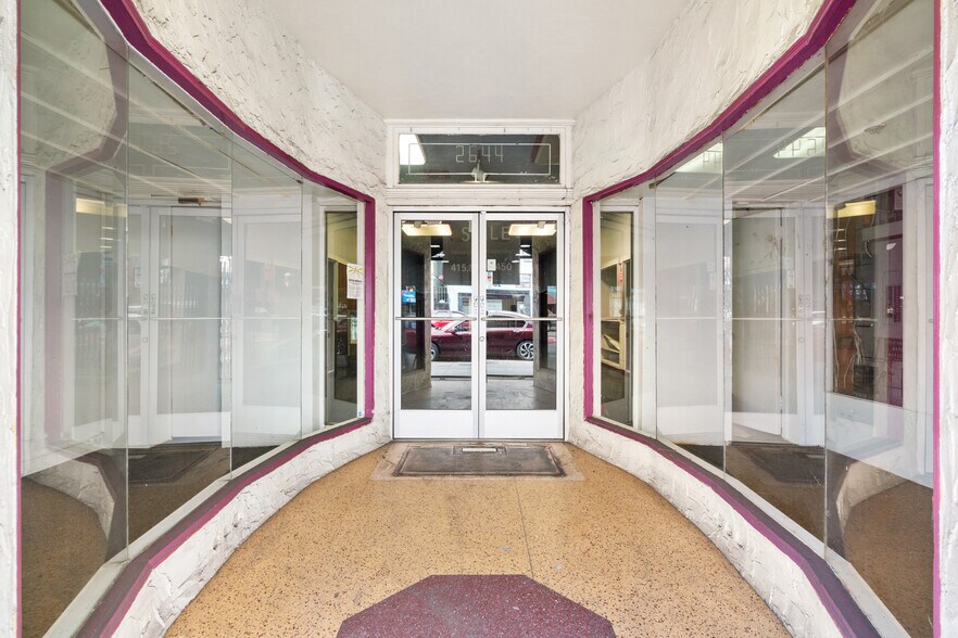 More Photos Of 2640-2650 Mission St, San Francisco Storefront For Lease