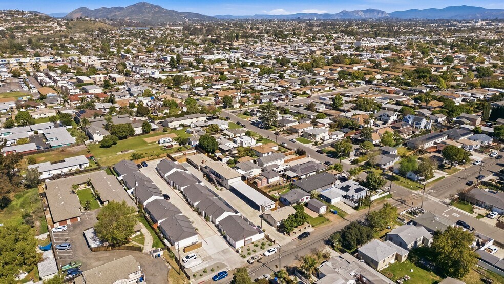 More Photos Of 6752-6770 Solita Ave, San Diego Apartments For Sale