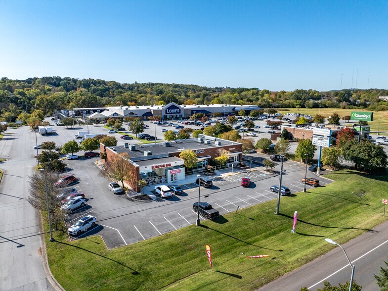 More Photos Of 3010 Mall Rd South, Knoxville Freestanding For Sale