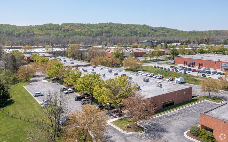 More Photos Of 150-164 Lakefront Dr, Cockeysville Flex For Lease