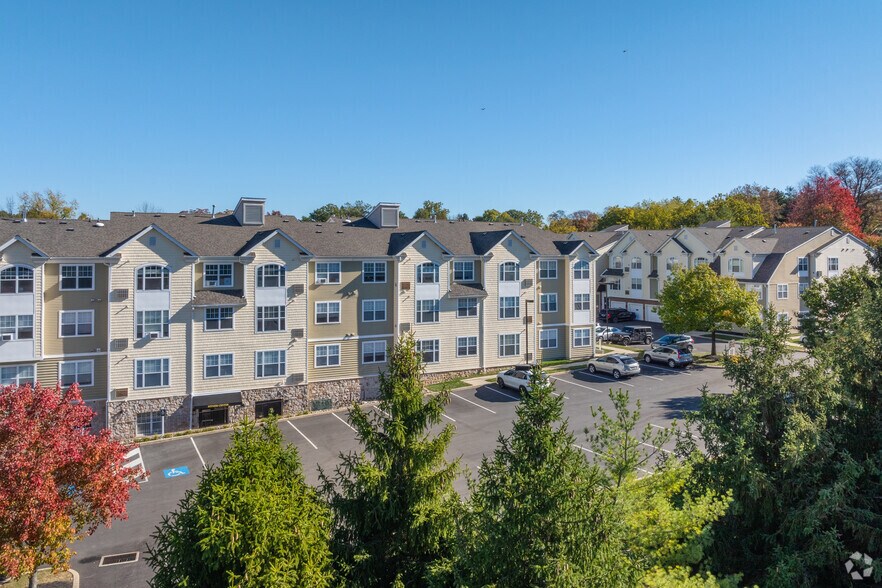 More Photos Of 555 Andorra Glen Ct, Lafayette Hill Apartments For Lease