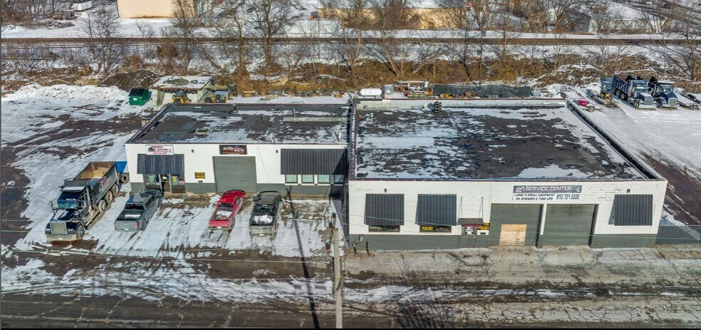 More Photos Of 375 E 2nd St, Imlay City Warehouse For Lease
