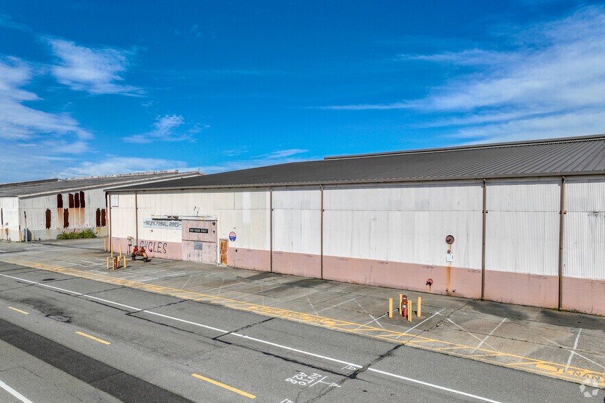 More Photos Of 1680 Viking St, Alameda Warehouse For Lease